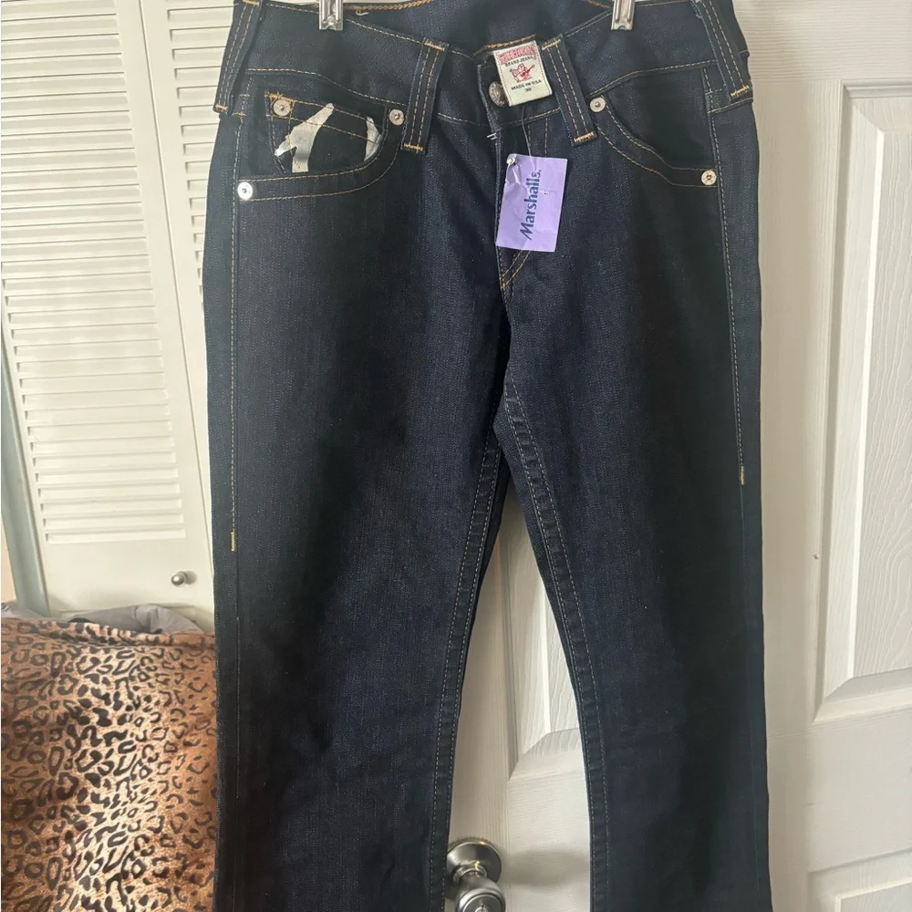 TRUE RELIGION NAVY JEANS.